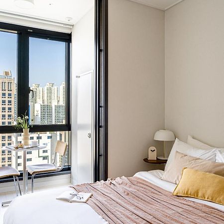 Urbanstay Seomyeon Пусан Екстериор снимка